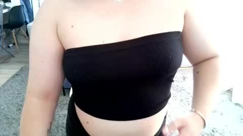 abbyvibe online show from October 29, 10:50 am