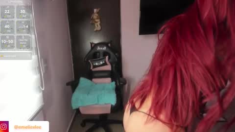 Snapshot of abbyxlee chatting on September 20, 10:22 pm     online show from September 20, 10:22 pm