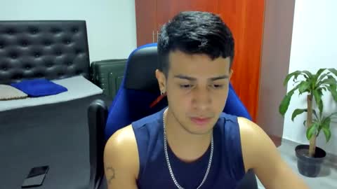 Snapshot of abelasburgo chatting on October 26, 12:38 am Independence model AbelAsburgo online show from October 26, 12:38 am