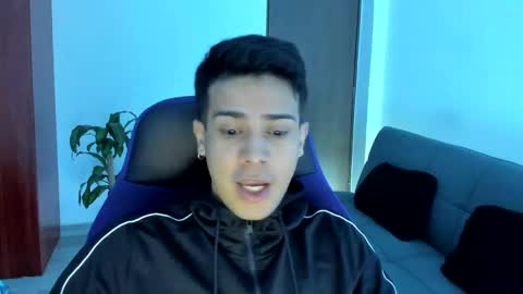 Snapshot of abelasburgo chatting on November 17, 12:49 am Independence model AbelAsburgo online show from November 17, 12:49 am