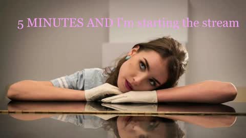 Snapshot of abella_danger_x chatting on December 5, 9:06 am abella_danger_x online show from December 5, 9:06 am