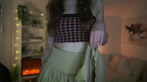 Snapshot of abella_danger_x chatting on December 5, 12:11 pm abella_danger_x online show from December 5, 12:11 pm