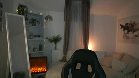 Snapshot of abella_danger_x chatting on January 21, 9:46 am abella_danger_x online show from January 21, 9:46 am