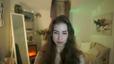 Snapshot of abella_danger_x chatting on October 9, 8:23 am abella_danger_x online show from October 9, 8:23 am