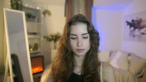 Snapshot of abella_danger_x chatting on October 15, 8:36 am abella_danger_x online show from October 15, 8:36 am