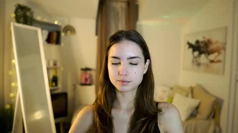 abella_danger_x online show from March 12, 8:42 am