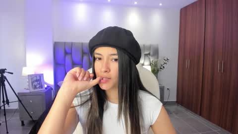  Abella Ruiz  online show from February 26, 1:30 pm