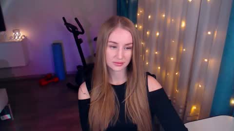 Anna online show from January 16, 6:48 pm