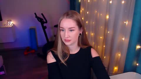 Anna online show from January 22, 6:52 pm