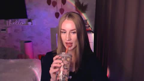 Anna online show from October 20, 6:41 pm