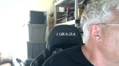 Snapshot of abigspermdonor chatting on November 4, 3:22 pm abigspermdonor online show from November 4, 3:22 pm