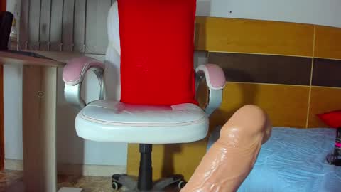 Snapshot of abiigail_fox chatting on February 20, 9:22 am Abigail online show from February 20, 9:22 am