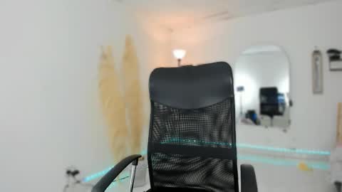 Snapshot of abony_sex69 chatting on December 1, 3:33 am abony_sex69 online show from December 1, 3:33 am