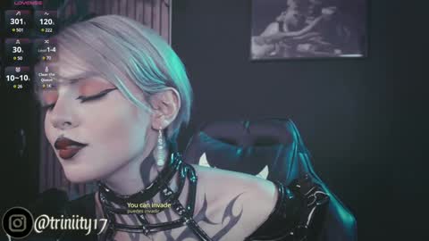 Snapshot of abril__colen chatting on January 31, 4:17 pm April online show from January 31, 4:17 pm