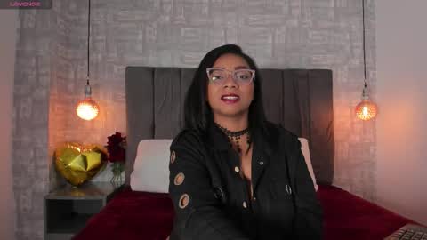 abrilsantana_ online show from October 17, 4:26 am