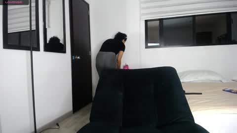 AbrilSonne online show from September 19, 2:02 am