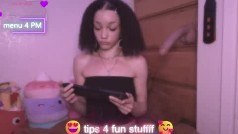 Peach online show from April 9, 3:28 am