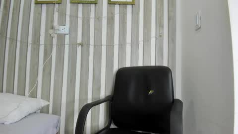 ABY online show from April 15, 8:09 pm