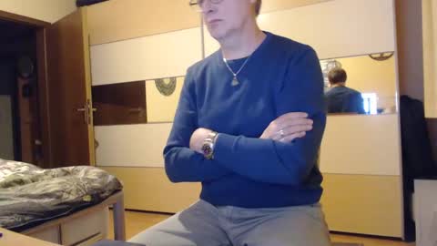 ach471 online show from December 7, 5:42 pm