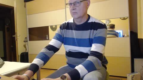 ach471 online show from January 10, 4:30 pm