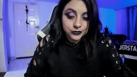 Snapshot of acid_alice666 chatting on September 24, 3:43 am Alice online show from September 24, 3:43 am