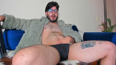 R. online show from January 10, 12:47 pm