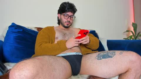 R. online show from January 15, 1:09 pm