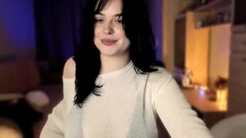 my inst   love inside 17 online show from December 21, 8:49 pm