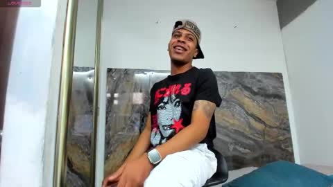 ada_brooke online show from September 19, 11:33 am