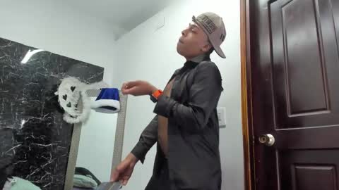 ada_brooke online show from December 3, 2:04 pm