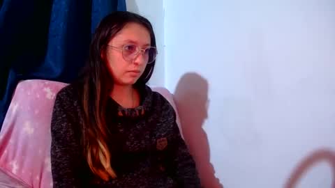 Ada naugthy28 online show from October 21, 11:16 pm