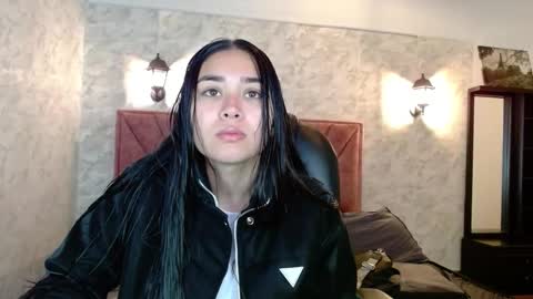 Snapshot of adaira31 chatting on December 15, 4:28 am Adaira online show from December 15, 4:28 am