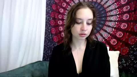 Adalyn online show from December 5, 7:39 am