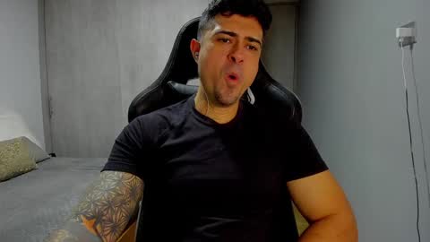 adam clarke online show from January 17, 2:29 am