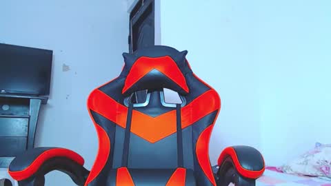 adam hot11 online show from December 20, 8:38 pm