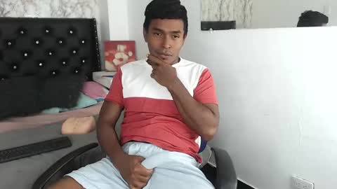 adam_morgan2 online show from October 10, 5:06 am