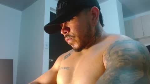 adam shilder7 online show from March 8, 2:04 am