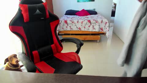 Snapshot of adam_valencia chatting on October 24, 3:41 pm Adam Valencia online show from October 24, 3:41 pm