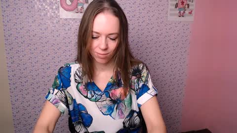 adamais_ online show from December 23, 7:28 am