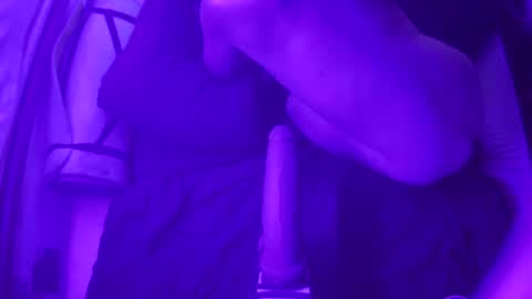 adamineve online show from January 25, 2:58 am