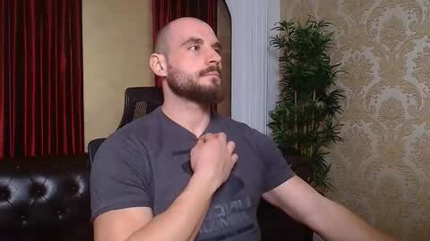 Snapshot of adamjameson chatting on March 10, 8:26 am AdamJameson online show from March 10, 8:26 am