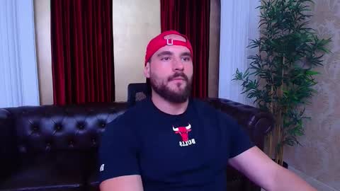 Snapshot of adamjameson chatting on September 16, 5:08 am AdamJameson online show from September 16, 5:08 am