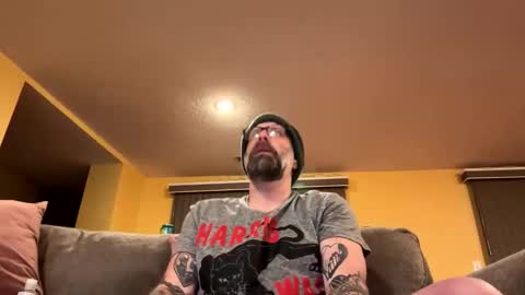 Snapshot of adamofeternia44 chatting on February 24, 5:16 am adamofeternia44 online show from February 24, 5:16 am