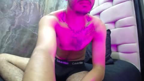 adamparker_ online show from February 18, 11:33 am