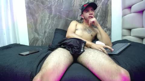 adamparker_ online show from February 18, 6:04 pm