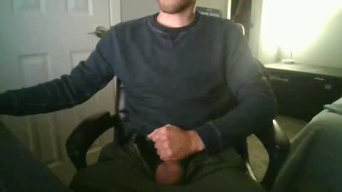 Snapshot of adamsjason20 chatting on January 7, 5:43 am adamsjason20 online show from January 7, 5:43 am