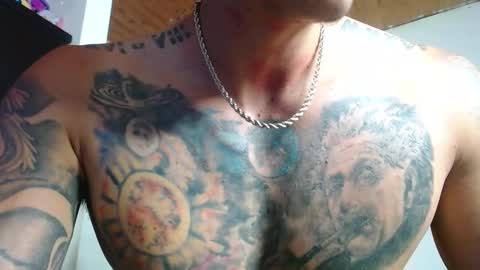 Snapshot of adan_hudson chatting on March 4, 10:27 pm Anderson online show from March 4, 10:27 pm