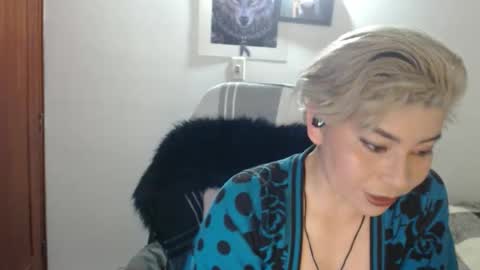 Snapshot of adan_romanoff chatting on October 28, 6:50 am adan_romanoff online show from October 28, 6:50 am