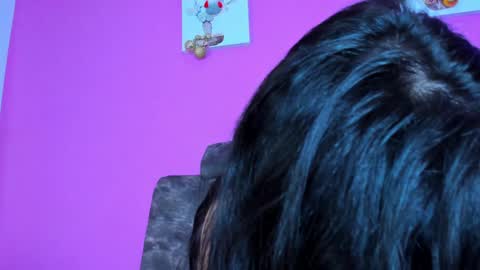 Snapshot of adara_johnson_ chatting on December 28, 3:04 pm Adara Johnson online show from December 28, 3:04 pm
