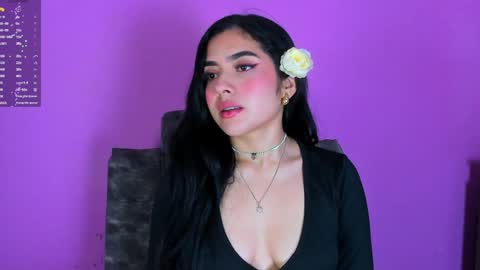 Snapshot of adara_johnson_ chatting on January 23, 11:37 am Adara Johnson online show from January 23, 11:37 am
